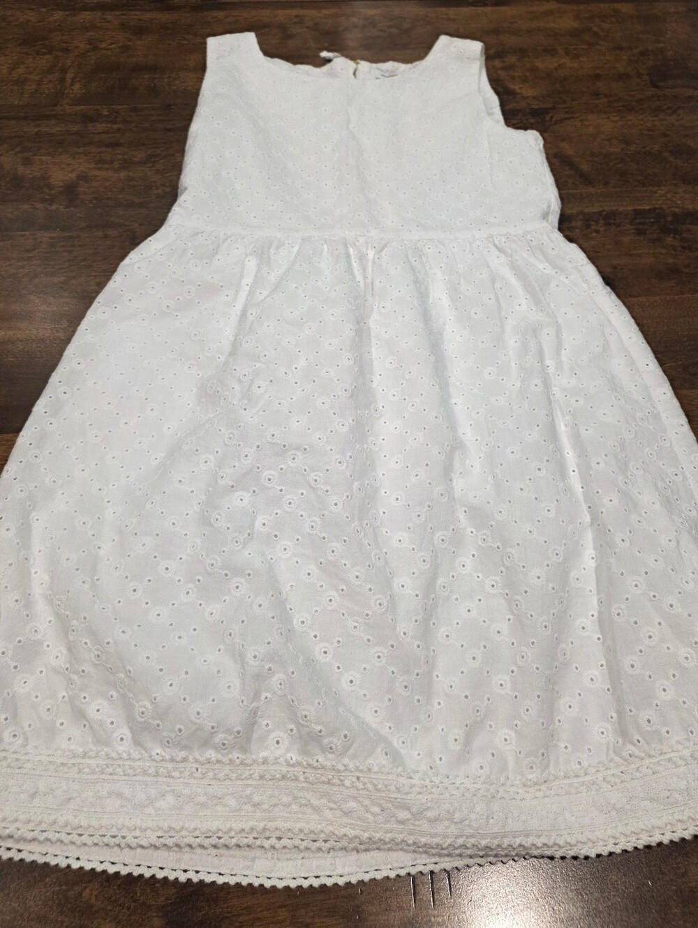 Vineyard Vines White Eyelet Girls' Slweveless Dress
